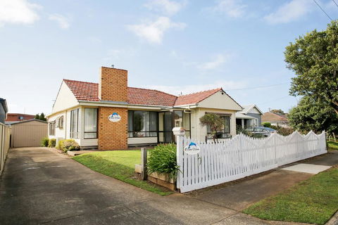Ocean Views - Accommodation Broome 0