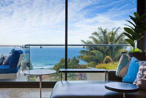 Ocean Vista Luxury Home At Curl Curl - Accommodation Broome 0