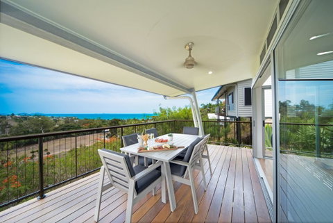 Oleander Holiday Home - Airlie Beach - Accommodation Broome 1