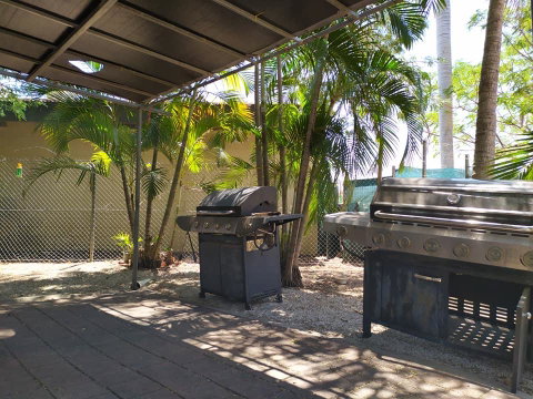 Palm Court Backpackers - Accommodation Broome 2