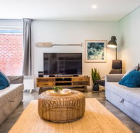 Pandanas Apartments 17B - Mollymook Beach - Accommodation Broome