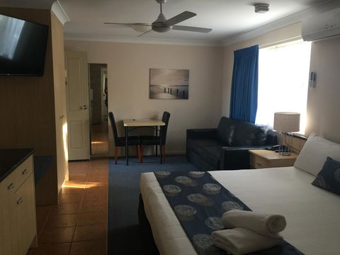 Park Beach Resort Motel - Accommodation Broome 1