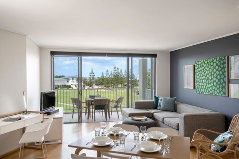 Peppers Salt Resort & Spa - Accommodation Broome 2