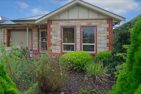 Perfect Location Central Modern Cottage - Free WiFi - Accommodation Broome 1