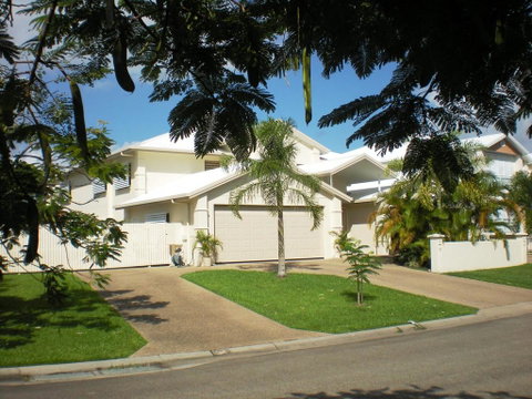 Poinciana Terraces - Accommodation Broome 0