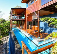 Point Blue on Hamilton Island - Accommodation Broome