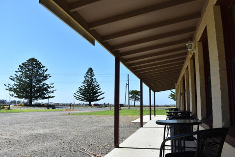 Port Albert Motel - Accommodation Broome 3