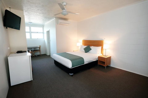 Q Express - Accommodation Broome 0