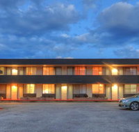 Queenstown Motor Lodge - Accommodation Broome