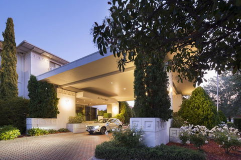 Ramada Diplomat Canberra - Accommodation Broome 0