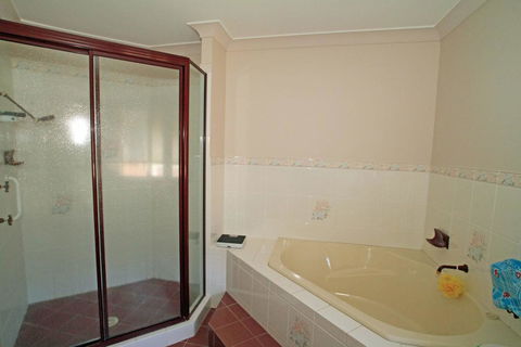 Ray Of Sunshine - Waterfront Reserve - Accommodation Broome 2