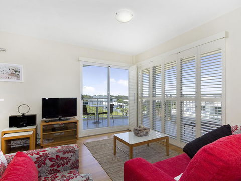 RESORT ON THE BEACH 6310 - TOP FLOOR - Accommodation Broome 0