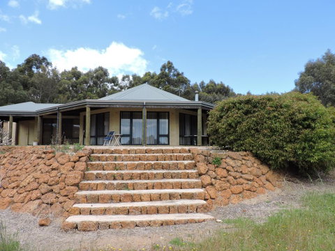 Rural Hideaway - Yallingup - Accommodation Broome 0