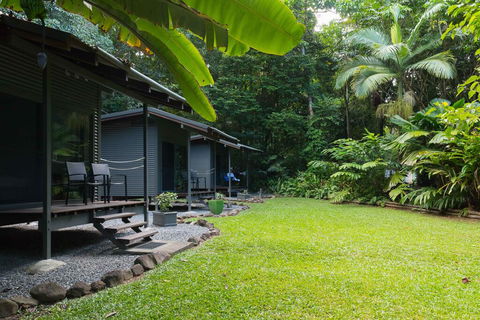 Safari Lodge - Accommodation Broome 0