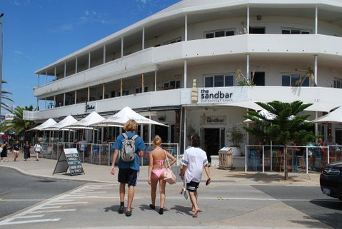 Scarborough Apartment - Accommodation Broome 2