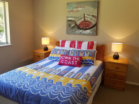 Seaview 48, MOLLYMOOK - Accommodation Broome 2