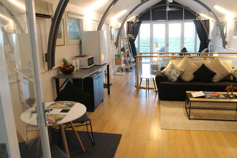 SEAVIEWS Oak Beach - Accommodation Broome 3