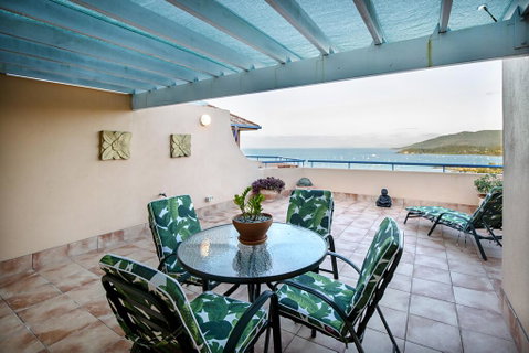 Serenity Over The Sea - Airlie Beach - Accommodation Broome 1