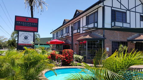 Shakespeare Motel - Accommodation Broome 0