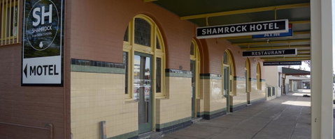 Shamrock Hotel Motel Temora - Accommodation Broome 0
