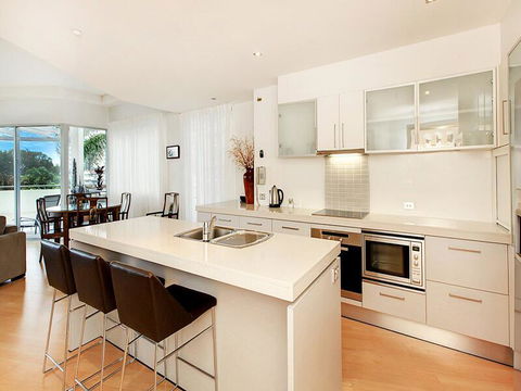 Silver Sea On Sixth Resort - Accommodation Broome 1
