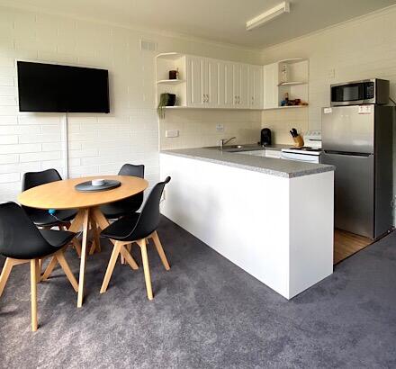 Snow Ski Apartments 12 - Accommodation Broome 1