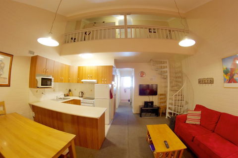 Snow Ski Apartments 16 - Accommodation Broome 0