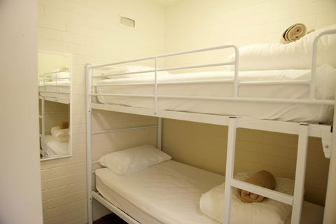 Snow Ski Apartments 27 - Accommodation Broome 2