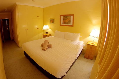 Snow Ski Apartments 37 - Accommodation Broome 0