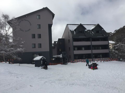 Snow Ski Apartments 38 - Accommodation Broome 0