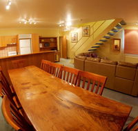 Snow Ski Apartments 41 - Accommodation Broome