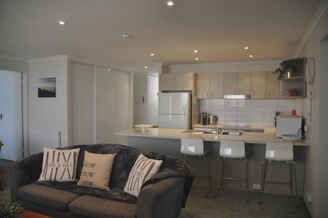 Snowflake 4 - Accommodation Broome 2