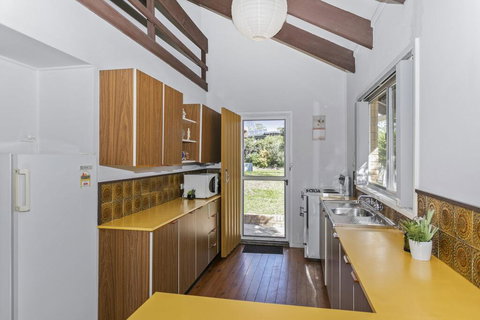 Soldier Crab Shack - 20 Macleay St - Accommodation Broome 1