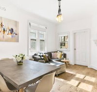 Spacious Harbour View 4bd home in Sydney CBD - Accommodation Broome