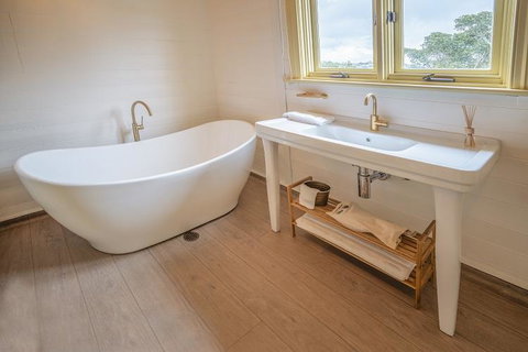 Steele Point Cottage - Accommodation Broome 2