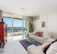 Stunning Harbour View Home - Accommodation Broome