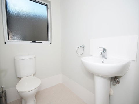 Stunning Holiday Townhouse - Accommodation Broome 2