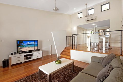 Stunning Panorama Apartments - Accommodation Broome 3