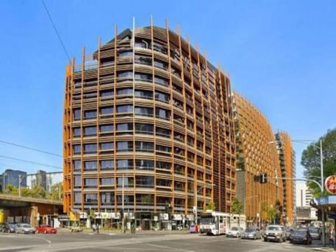 Stylish 1 Bedroom Apartment Amazing City Views - Accommodation Broome 3