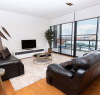 Stylish Inner City Penthouse Apartment - Accommodation Broome