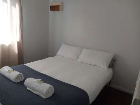 Summit Cabin - Accommodation Broome 0