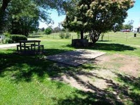 Summit Cabin - Accommodation Broome 2