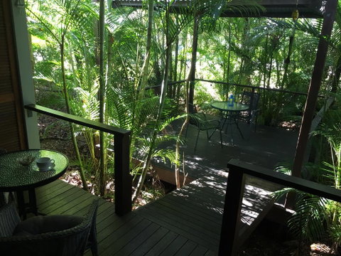 Sunbird Gardens - Accommodation Broome 2