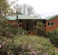 Sunflowers Animal Farm  Farmstay - Accommodation Broome