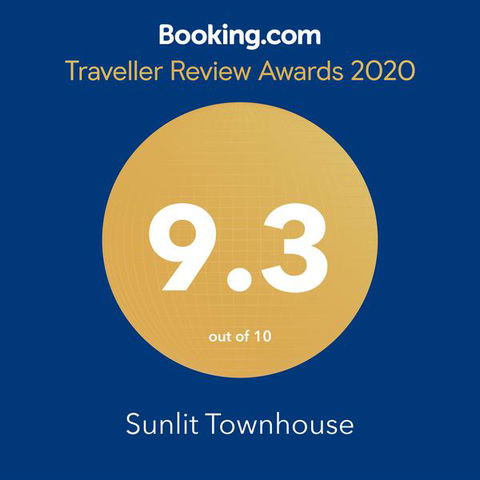 Sunlit Townhouse - Accommodation Broome 3
