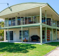 Sunsets from your front patio - Sylvan Beach Esp Bellara - Accommodation Broome