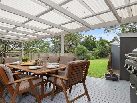 Sunshine Dazed - Walk To Shops And Cafes - Accommodation Broome 0