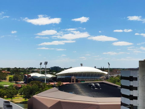 Super Luxurious Apartment On North Terrace - Accommodation Broome 1