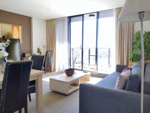 Super Luxurious Apartment On North Terrace - Accommodation Broome 0