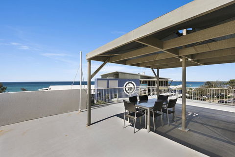 Surfcomber On The Beach - Accommodation Broome 1